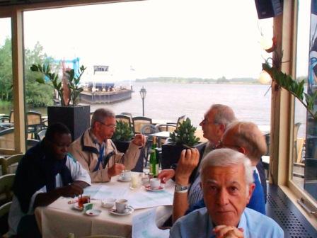 Vanuit het restaurant: het uitzicht op de Amer.
