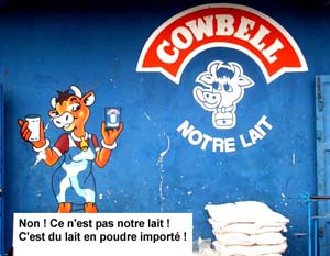 nee! dit is niet onze melk! het is gemaakt van gemporteerde melkpoeder!