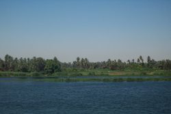 Een foto vanaf de Nijl in het zuiden van Egypte